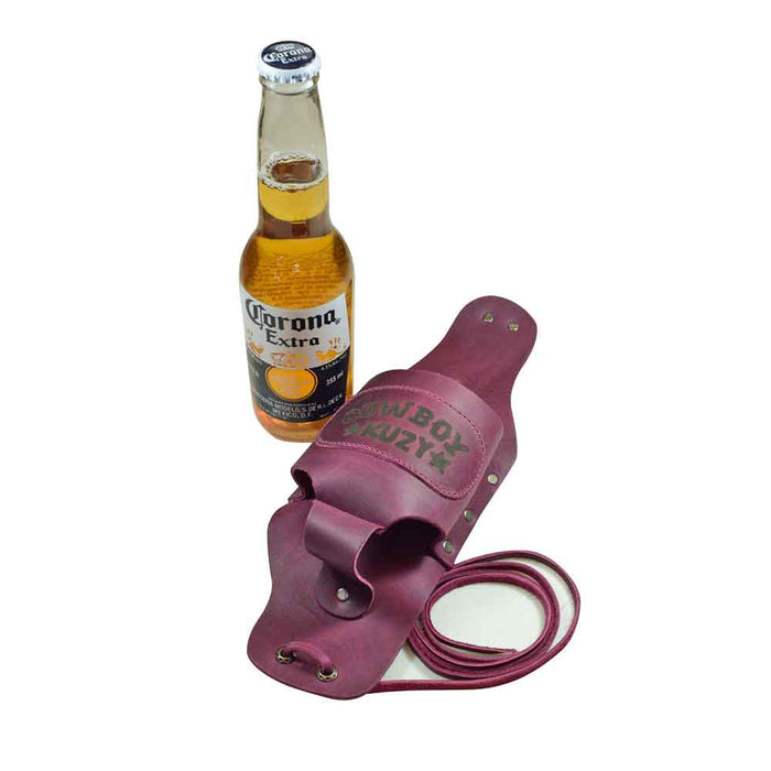 Hide & Drink Beer Holster Cowboy Buzy, the innovative Beer Holster for Cowboy keeping your drink secure and hands-free. This Western Bottle Leg Grip is crafted from high-quality full grain leather, a testament to small batch artisan work from La Antigua Guatemala.
