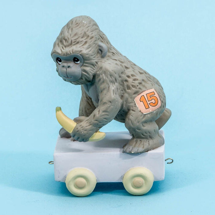 BOX DAMAGE - 15 It's Your Birthday - Go Bananas - Age 15 Gorilla - Country N More Gifts