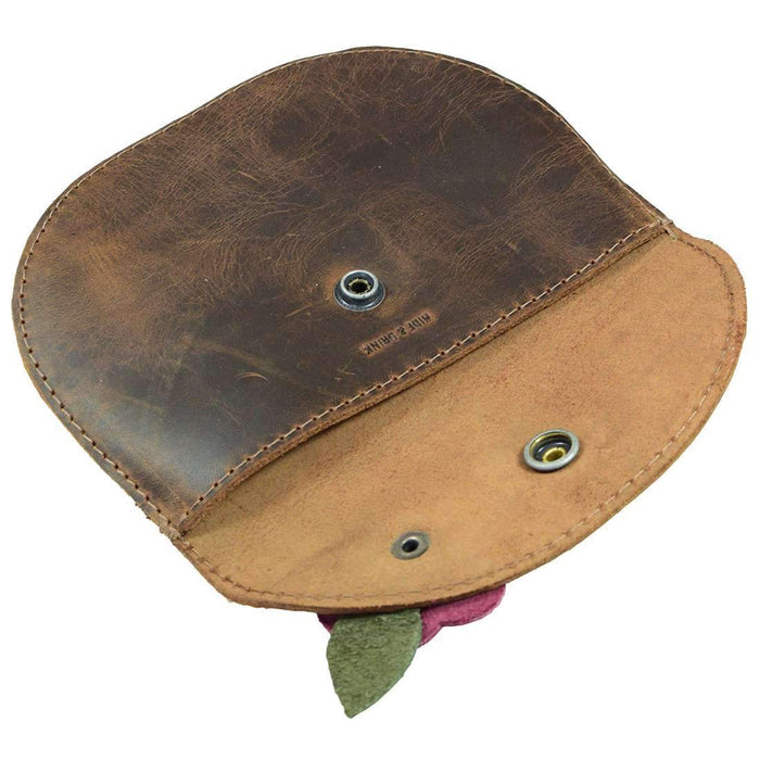 Open view of the Card Wallet Rose Design by Hide & Drink reveals its practical layout, designed to hold coins and cards effortlessly. This handmade, full grain leather wallet serves multiple functions, making it a great phone holder or cable pouch, crafted with care in La Antigua Guatemala & Oaxaca Mexico.