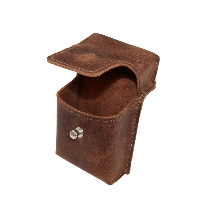 Open view of Hide & Drink's Cigarette Pack Cover revealing its spacious interior. This Full Grain Leather accessory is hand-cut and sewn, tailored for smokers who appreciate artisan quality in their tobacco cases.