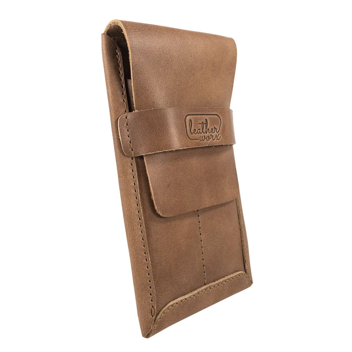 Side view of the Double Pen Case from Leather Worx, revealing the sleek design and practical closures. Made from Full Grain Leather, this handmade artisan case embodies small batch production techniques, showcasing hand sewn craftsmanship, proudly made in La Antigua Guatemala & Oaxaca Mexico.