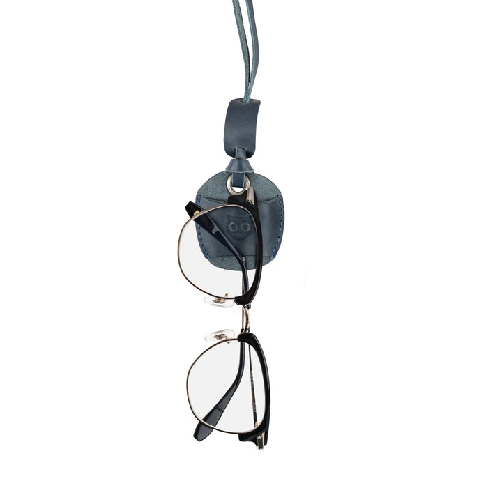 Hide & Drink Eyeglasses Holder highlighting its unique craftsmanship. This Eyeglasses Holder made from full grain leather is ideal for both sunglasses and reading glasses. Artisan crafted in small batches in La Antigua Guatemala & Oaxaca Mexico.
