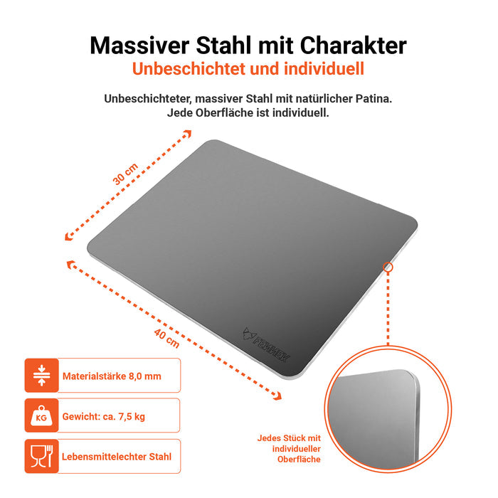 Infografik vom FENNEK Backstahl zeigt die Produktmerkmale auf einen Blick: Maße 40 x 30 cm, 8 mm dicker und lebensmittelechter Stahl und ca. 7,5 kg.
