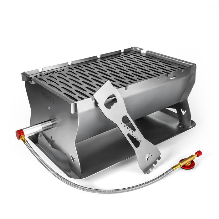 Seitenansicht des FENNEK Gasgrills aus Edelstahl ohne Deckel