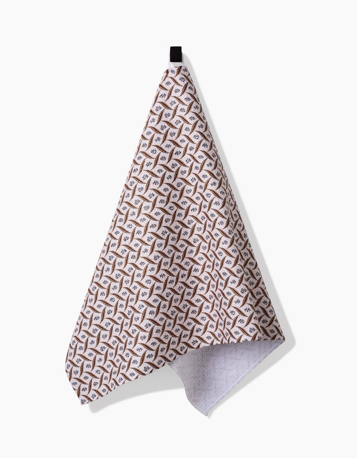 Geometry - Plated Fall Berry Natural