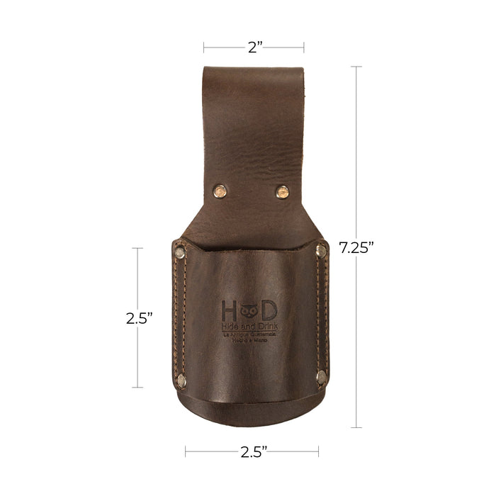 Side view of the Hammer Holster by Hide & Drink with detailed dimensions for electricians and construction use. Crafted from premium Full Grain Leather, this handmade organizer is perfect for holding tools securely. Hammer Holster - Electrician & Construction, Tool Holder, Organizer, Sheath, Case, Woodwork & Handcraft, Full Grain Leather, StockyardX, Small Batch Production, Hand Cut, Hand Sewn, Fire Branded, Artisan, Handmade in La Antigua Guatemala & Oaxaca Mexico.