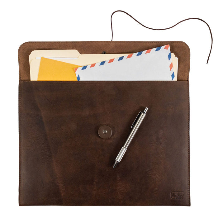 Interior view of the Horizontal Mailing Envelope by Leather Worx, revealing its spacious design for secure storage of documents; made from premium Full Grain Leather and showcasing artisan details like hand cut and hand sewn finishes, made with care in La Antigua Guatemala & Oaxaca Mexico.