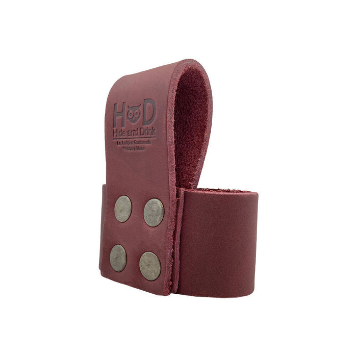 Large Hammer Holster by Hide & Drink, showcasing its robust and beautifully crafted full grain leather. A versatile waist axe holster made for woodworkers seeking an efficient tool organizer. Handmade in Oaxaca Mexico, reflecting artisan craftsmanship.
