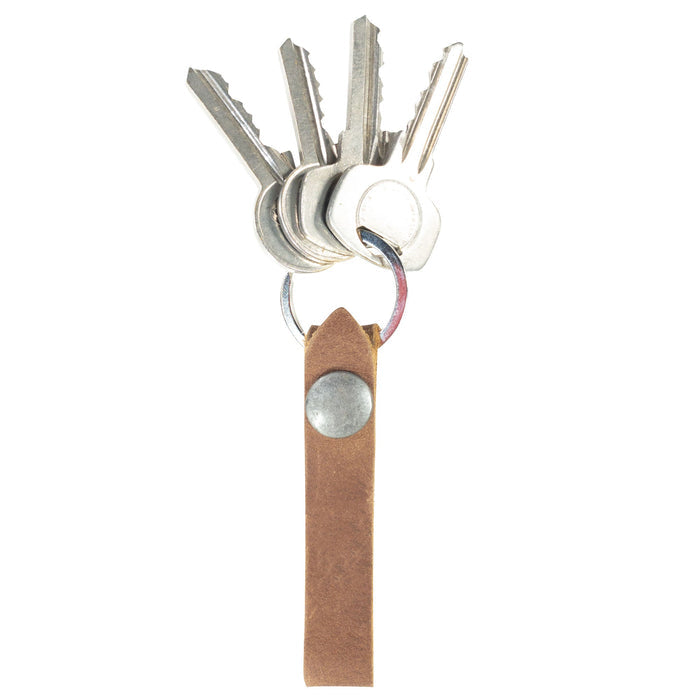 Hide & Drink Loop Keychain featuring a rustic design in brown, perfect for key organization. This keyring organizer is made from full grain leather, handmade by artisans in La Antigua Guatemala & Oaxaca Mexico, reflecting small batch production.