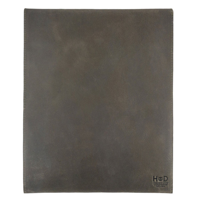 Refined Mailing Envelope Folder by Hide & Drink, featuring a unique look for professionals. This Mailing Envelope Document Holder is made from durable Full Grain Leather, showcasing the dedication of artisans from Oaxaca Mexico.