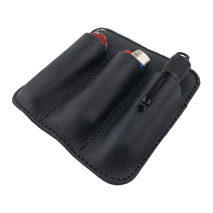 Side profile of the Hide & Drink Minimalist Tool Pocket showcasing its handy layout for tools. This Full Grain Leather Tool Pocket Pouch is a perfect blend of function and style, handcrafted by artisans in La Antigua Guatemala under StockyardX's small batch production ethos.