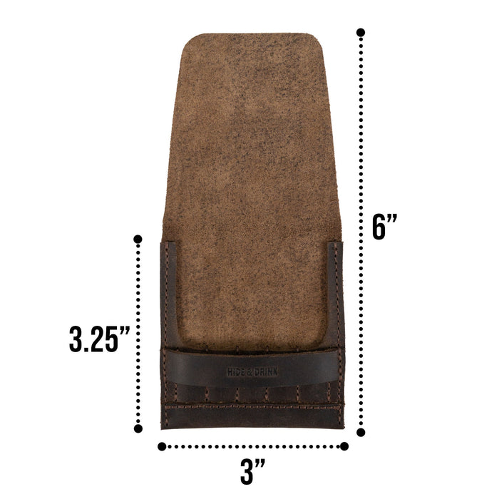 Measuring dimensions of the Needle Case by Hide & Drink, showcasing its sleek design in Full Grain Leather. This artisan, handmade product reflects the essence of small batch production, proudly hand cut and hand sewn in La Antigua Guatemala & Oaxaca Mexico.