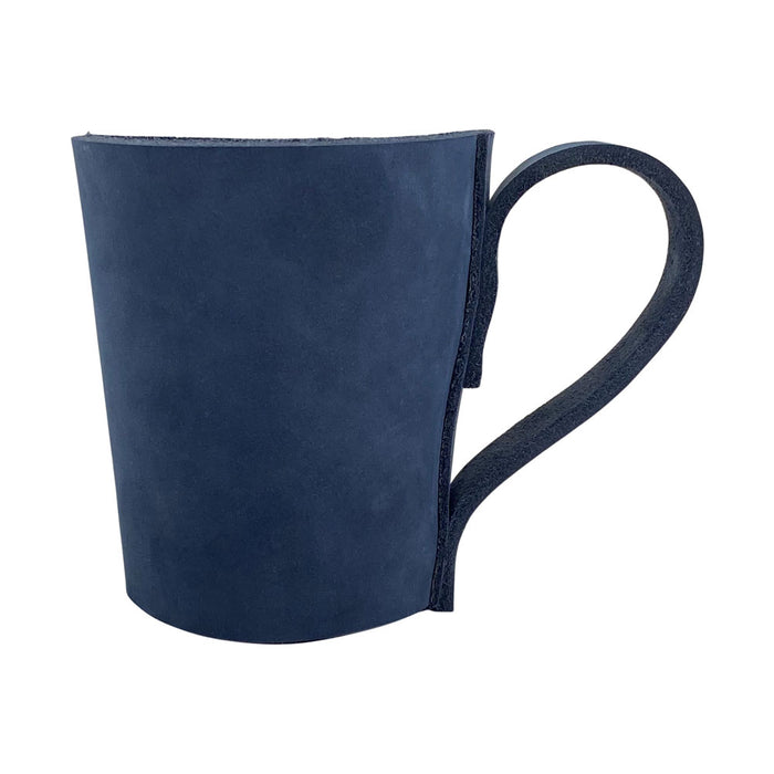 Another angle of the Pint Sleeve with Handle from Hide & Drink, highlighting its durable and stylish design. This artisan tool, crafted from Full Grain Leather, is Fire Branded and Handmade in La Antigua Guatemala & Oaxaca Mexico.