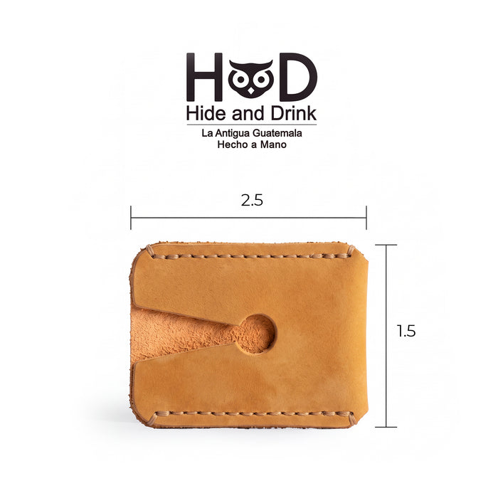 Top view showing the dimensions of the Hide & Drink Razor Head Cover, a handmade shaving travel cover made from full grain leather, featuring a protective sheath for your Double Edge Safety Razor.