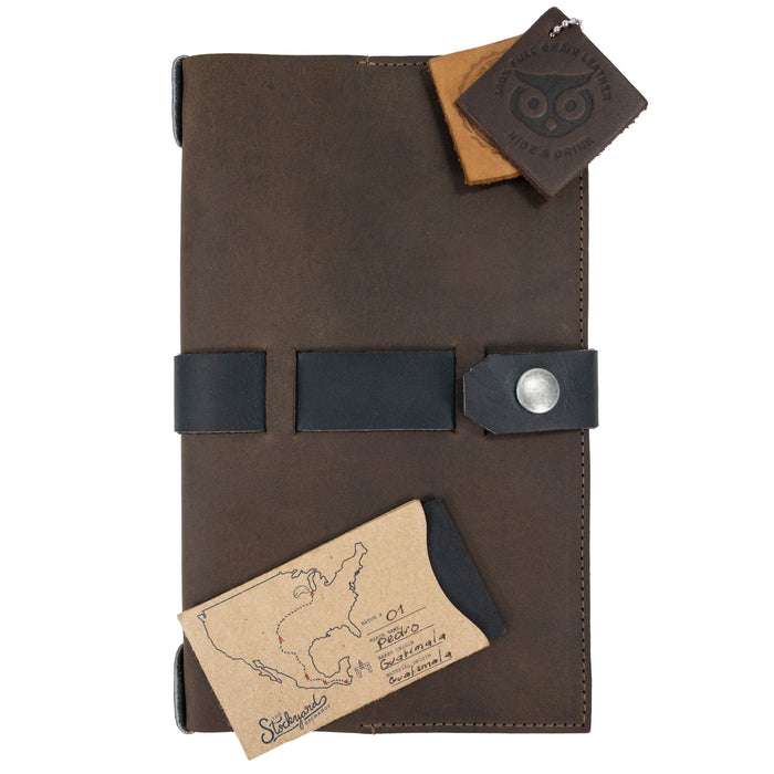Stunning black finish of Hide & Drink's Riveted Field Note Cover for Moleskine (5 x 8.25 in.) Notebook NOT Included, designed for lasting impression and use. Handcrafted with care, this full grain leather item showcases small batch artisan production from La Antigua Guatemala & Oaxaca, Mexico.