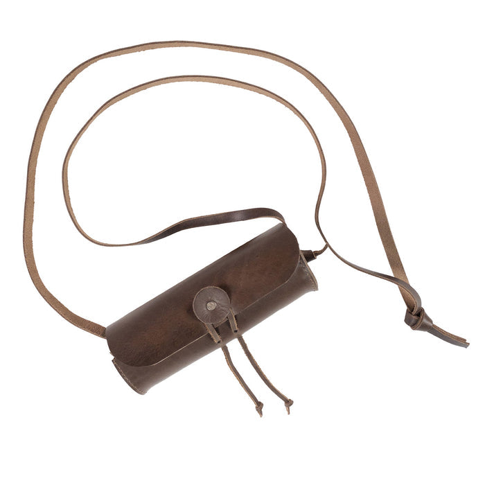La Antigua Rustic Spotting Scope Case shown with an adjustable strap. This handmade travel case provides superior protection for your spotting scope, crafted from full grain leather in La Antigua, Guatemala. Ideal for outdoor adventures, this protective sleeve is perfect for nature enthusiasts seeking durable accessories.