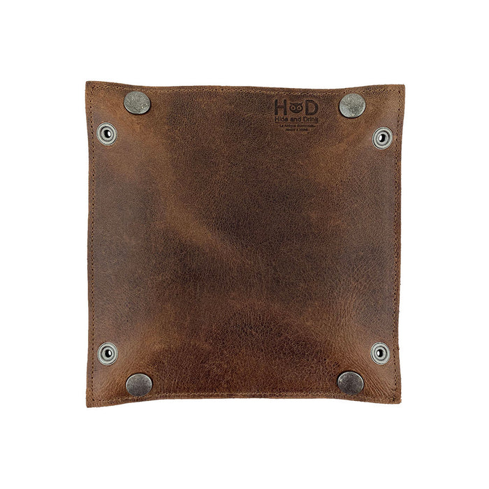 Hide & Drink Valet Tray with form and function, designed for easy storage of personal items. Beautifully crafted in full grain leather, handmade in La Antigua Guatemala & Oaxaca Mexico, Catchall Change Key Wallet Coin Box Tray Storage Valet, Full Grain Leather, StockyardX, Small Batch Production, Hand Cut, Hand Sewn, Fire Branded, Artisan.