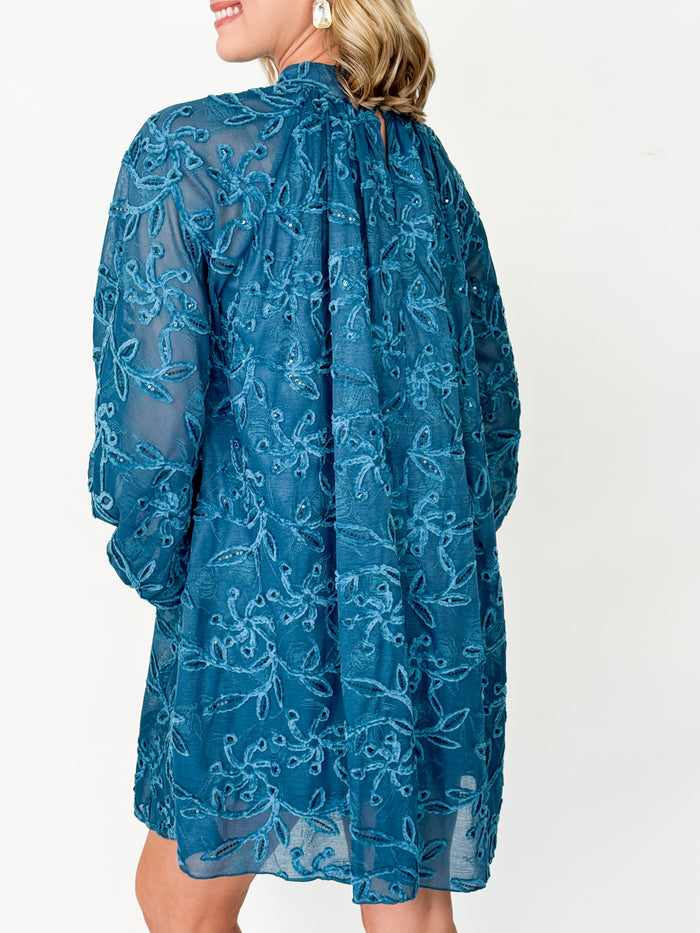 Wendi - Textured Detailed Dress