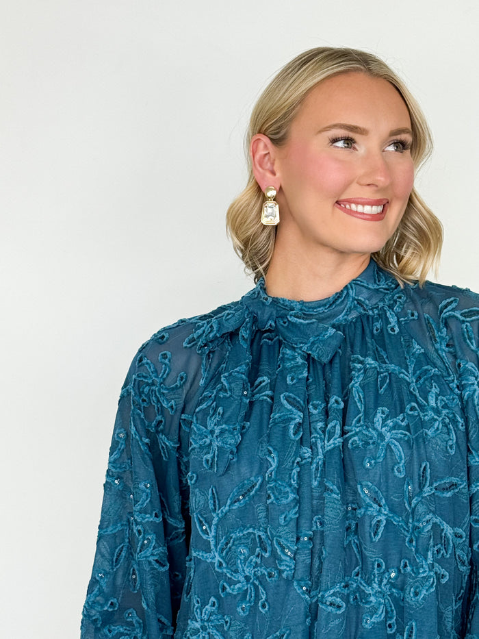Wendi - Textured Detailed Dress
