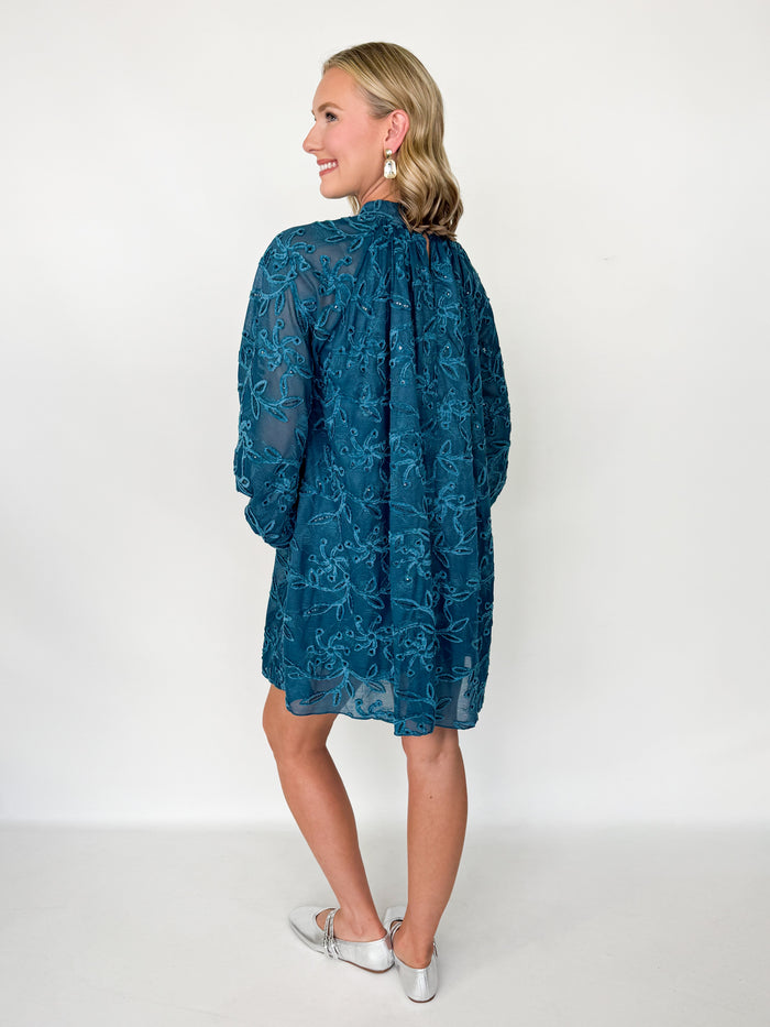 Wendi - Textured Detailed Dress