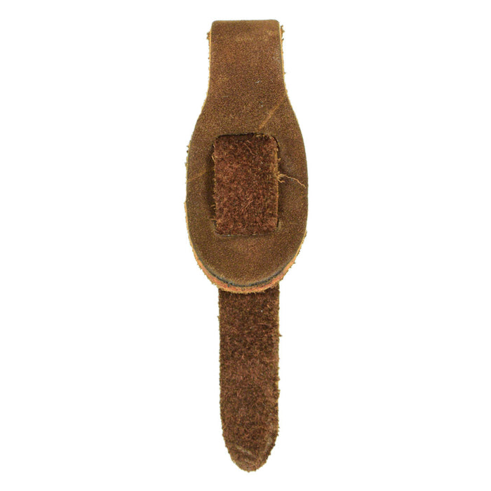 Minimalistic Rustic Zipper Pull Replacement by Hide & Drink, made from fine full grain leather. This is part of a 6 pack, perfect for enhancing backpacks, jackets, wallets, and bags. Each zipper pull is artisan crafted, ensuring quality through small batch, handmade production in La Antigua Guatemala & Oaxaca Mexico.