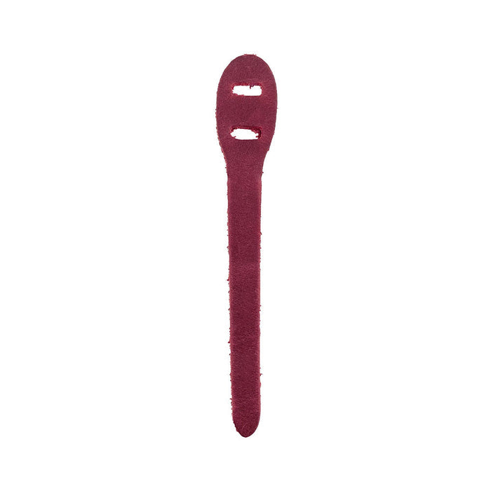 Stylish Rustic Zipper Pull Replacement by Hide & Drink, showcasing premium full grain leather. As part of a 6 pack, this piece is perfect for enhancing backpacks, jackets, wallets, luggage, and bags. Each pull is handmade, reflecting artisan quality from La Antigua Guatemala & Oaxaca Mexico.